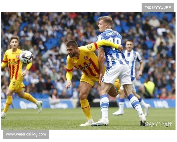 西甲裁判索托-格拉多执法皇家社会vs赫罗纳，以出牌多著称。